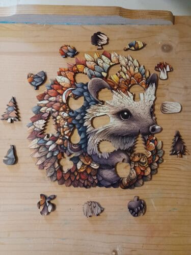 Click to view full screen Erdei süni fa puzzle photo review